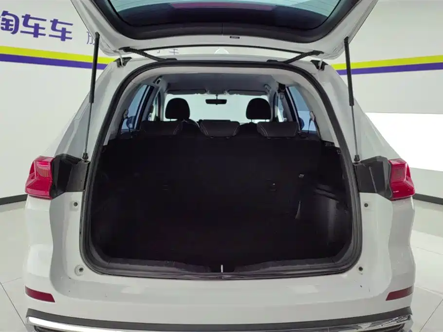 Haval M6 2021 PLUS 1.5T Manual Elite Intelligent Connected Model купить на сайте DeffCars