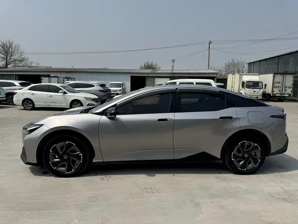 Toyota bZ3 2024 517km Elite PRO купить на сайте DeffCars