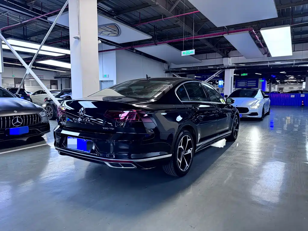Magotan 2023 2 million commemorative edition 330TSI DSG leading model купить на сайте DeffCars