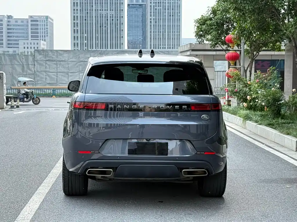 Range Rover Sport 2023 400PS Dynamic HSE купить на сайте DeffCars