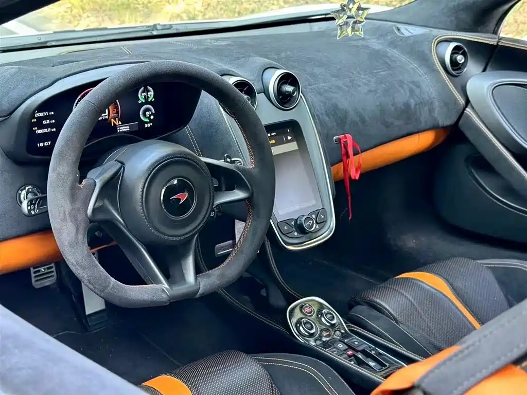 McLaren 570 2019 570S 3.8T Spider купить на сайте DeffCars