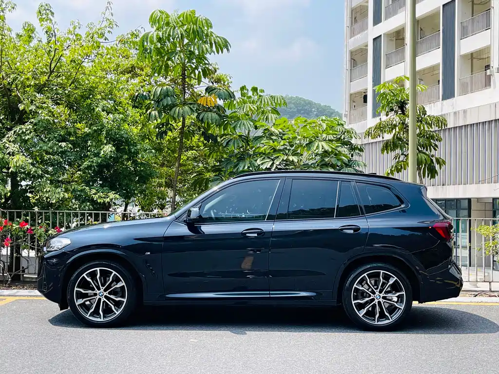 BMW X3 2022 Facelift xDrive30i Leading M Night Package купить на сайте DeffCars
