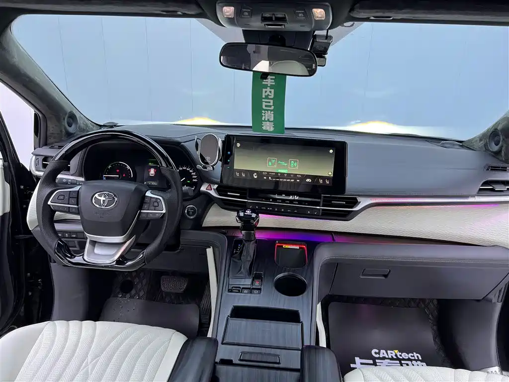 SIENNA 2024 2.5L Hybrid Comfort Edition купить на сайте DeffCars