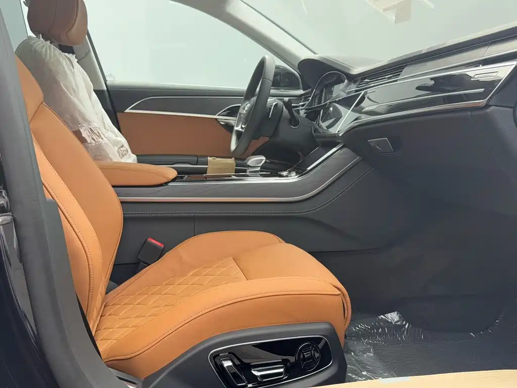 Audi A8 2025 A8L 45 TFSI quattro luxury model купить на сайте DeffCars
