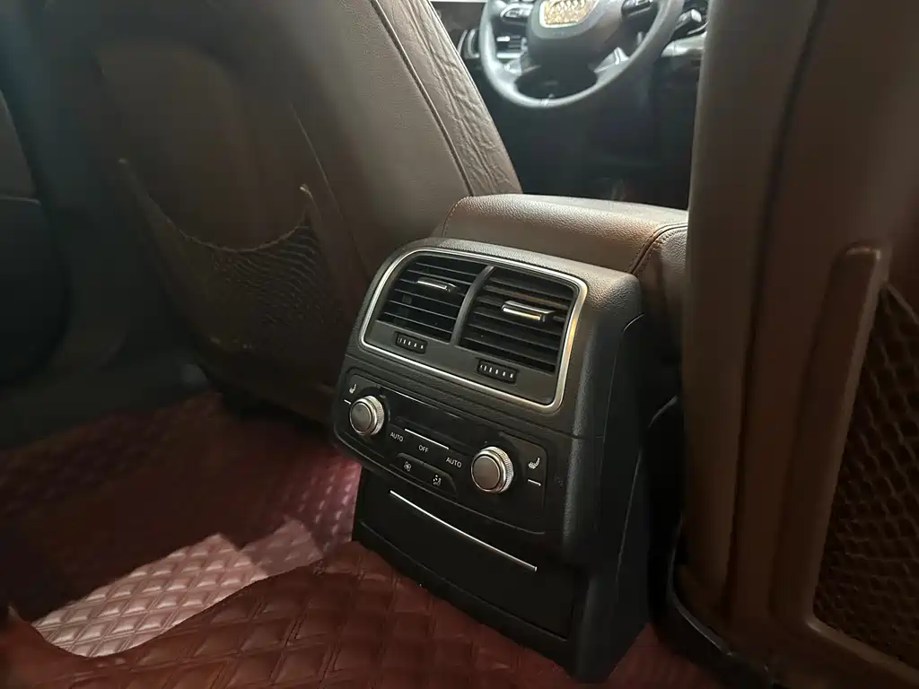 奥迪A6L 2014款 30 FSI 舒适型 купить на сайте DeffCars