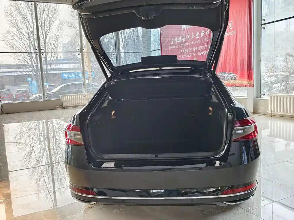 Superb 2023 facelift TSI280 DSG exclusive version купить на сайте DeffCars