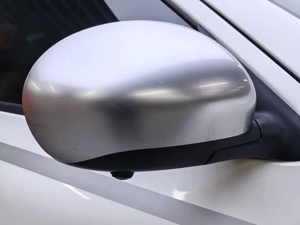 Infiniti ESQ 2014 1.6L Straightforward Edition купить на сайте DeffCars