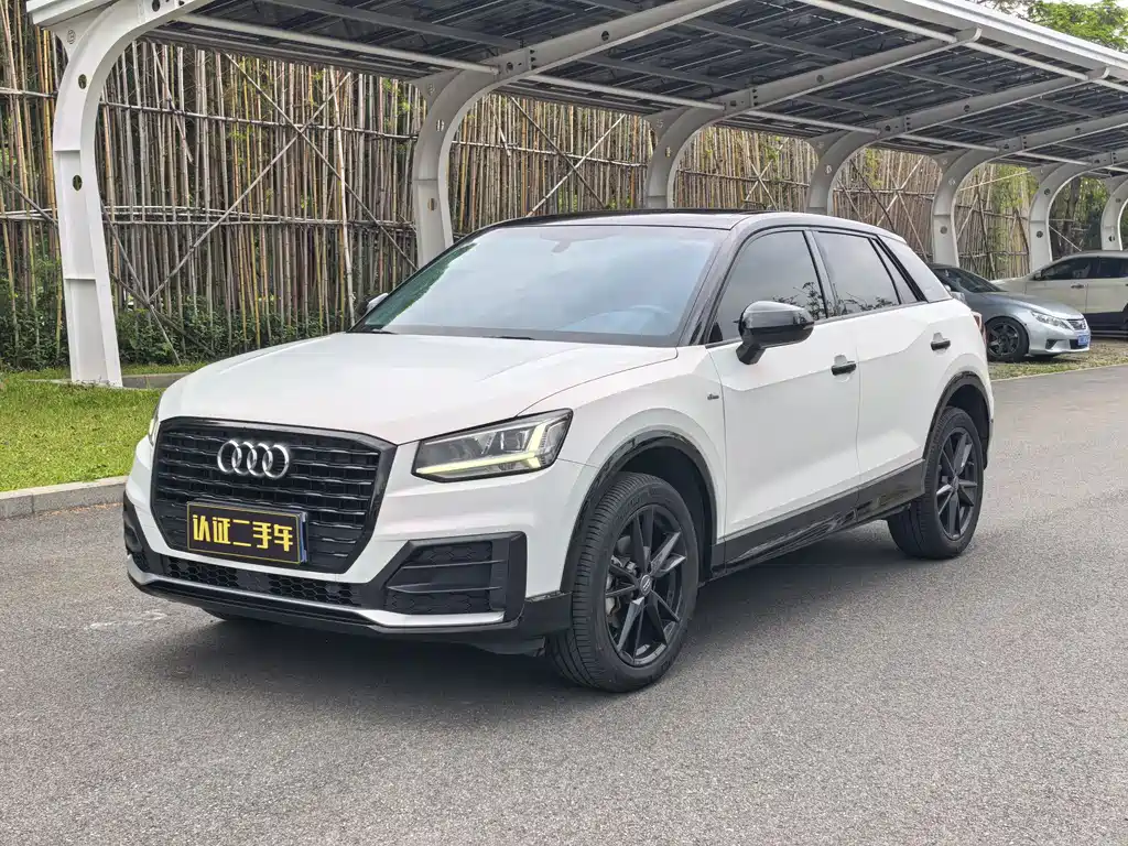 Audi Q2L 2021 35 TFSI fashionable and dynamic купить на сайте DeffCars