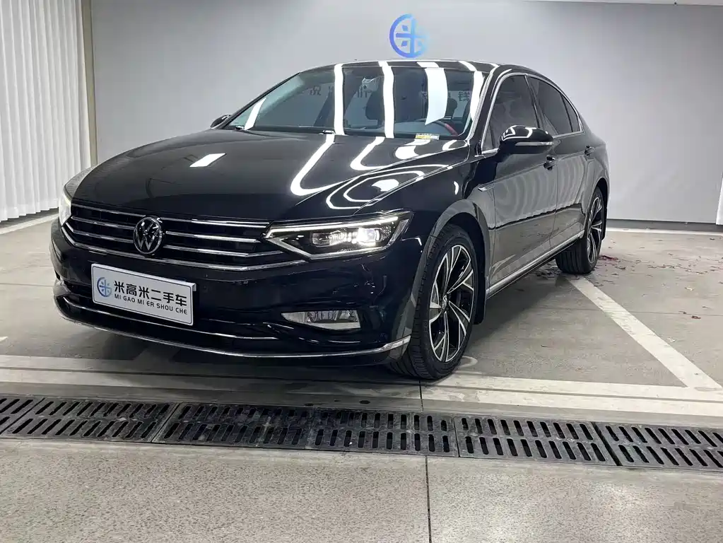 Magotan 2021 330TSI DSG 30th Anniversary Edition купить на сайте DeffCars