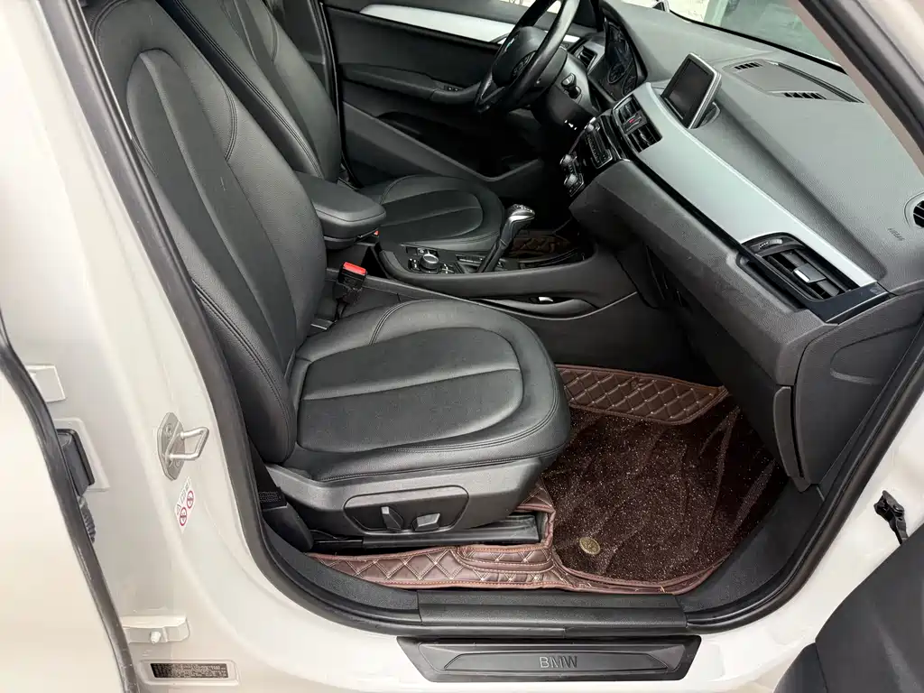 BMW X1 2018 sDrive18Li Fashion Model купить на сайте DeffCars