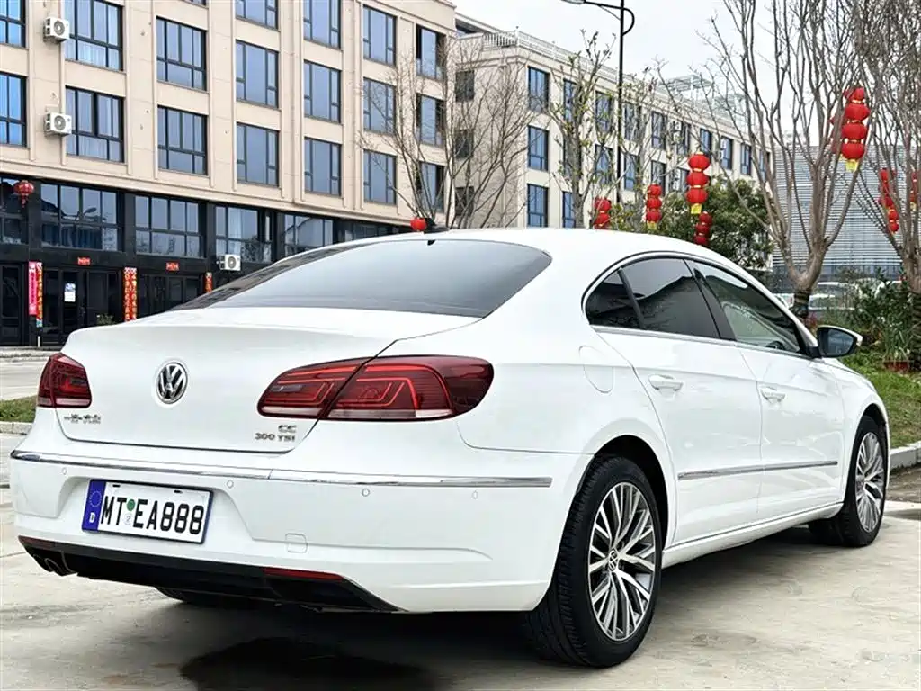 FAW-Volkswagen CC 2018 1.8TSI luxury model купить на сайте DeffCars