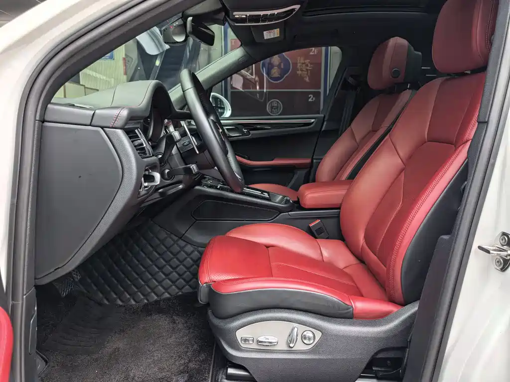 Macan 2022 Macan T 2.0T купить на сайте DeffCars