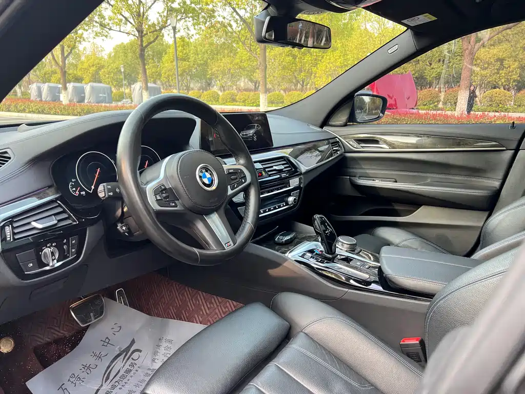 BMW 6 Series GT 2019 630i M Sports Package купить на сайте DeffCars