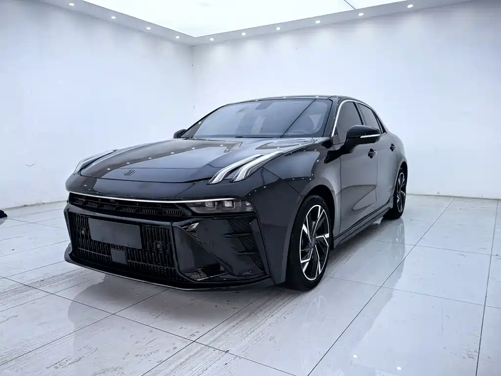Lynk & Co 03 2023 2.0TD DCT Pro купить на сайте DeffCars