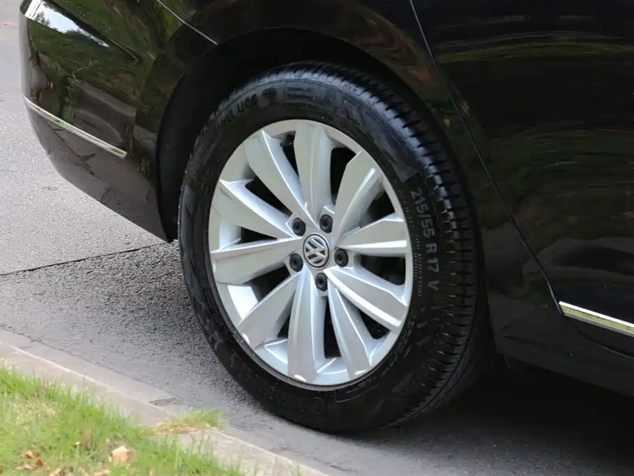 Passat 2020 330TSI Elite Edition National V купить на сайте DeffCars