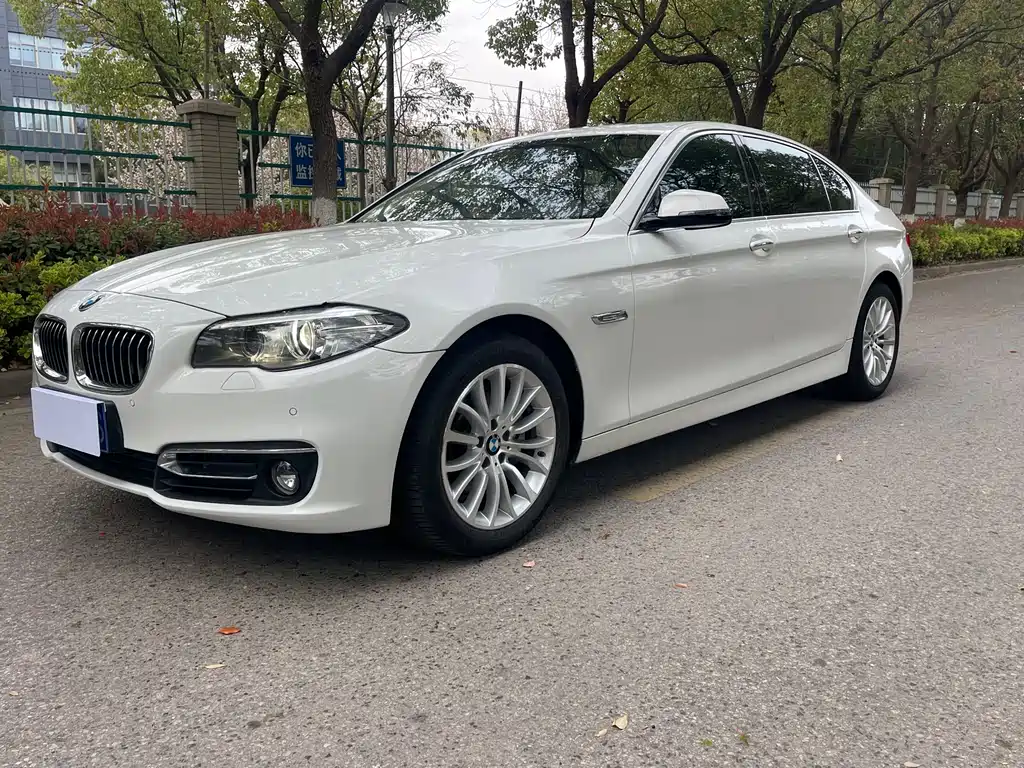 BMW 5 Series 2014 525Li Luxury Design Package купить на сайте DeffCars