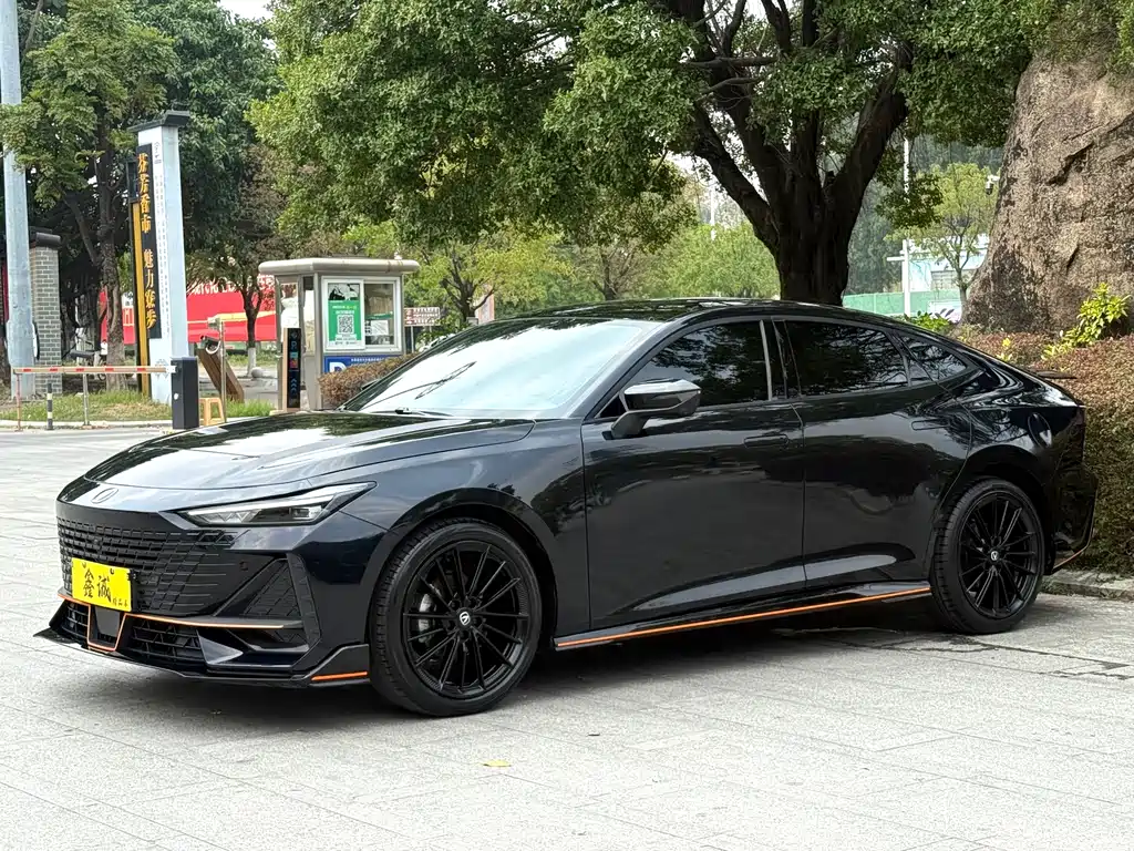 Changan UNI-V 2022 1.5T sports version купить на сайте DeffCars