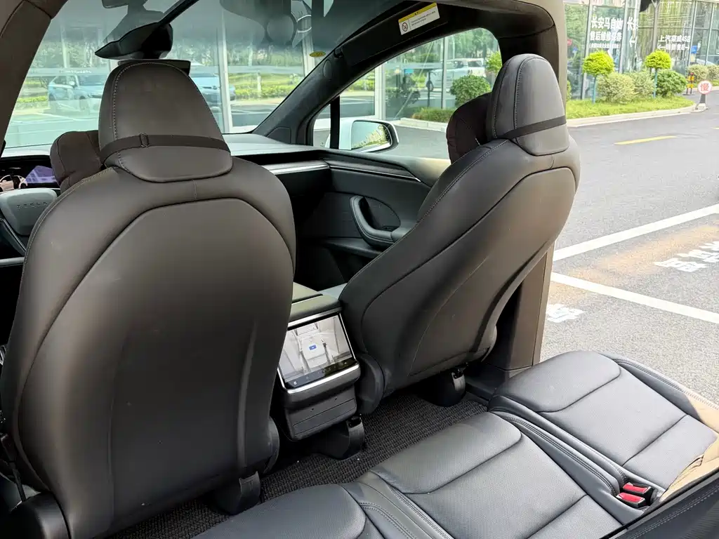 Model X 2023 dual-motor all-wheel drive version купить на сайте DeffCars