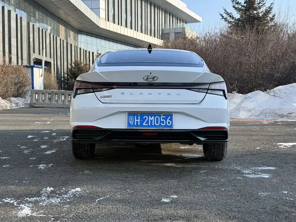 Elantra 2022 1.5L CVT LUX Premium Edition купить на сайте DeffCars