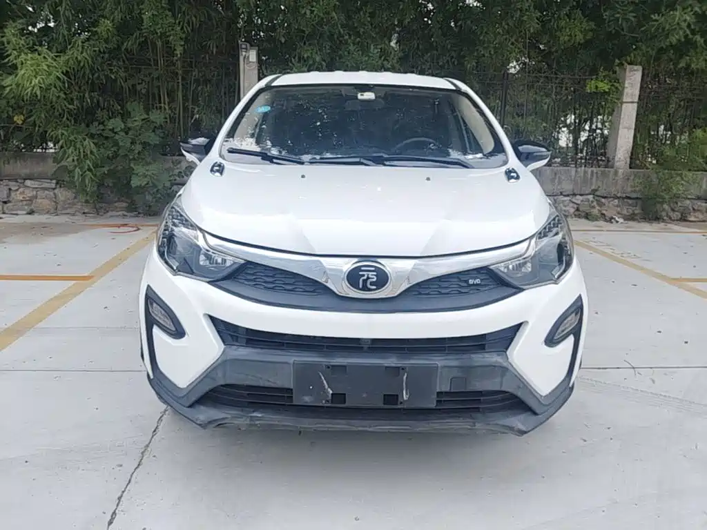 Yuan 2017 1.5L automatic cool interconnected model купить на сайте DeffCars