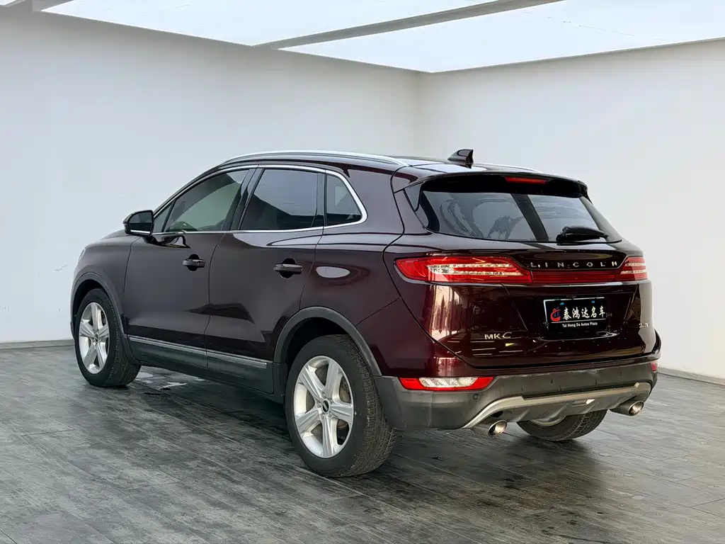 Lincoln MKC 2017 2.0T 2WD Exclusive Edition купить на сайте DeffCars