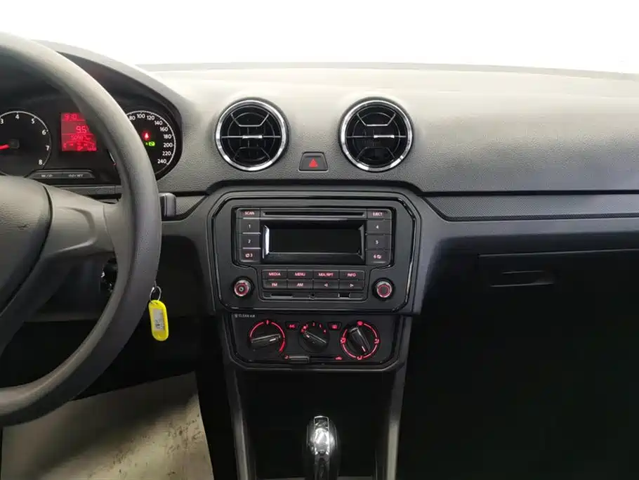 Jetta 2019 Dream Edition 1.5L Automatic Fashion Model купить на сайте DeffCars