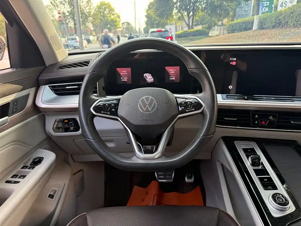 Lanxun 2023 380TSI four-wheel drive R-Line cruise version купить на сайте DeffCars