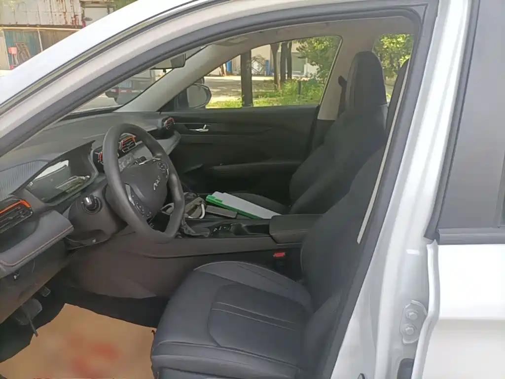 Yixuan GS 2024 Mach Edition 1.5L Automatic Star Edition купить на сайте DeffCars
