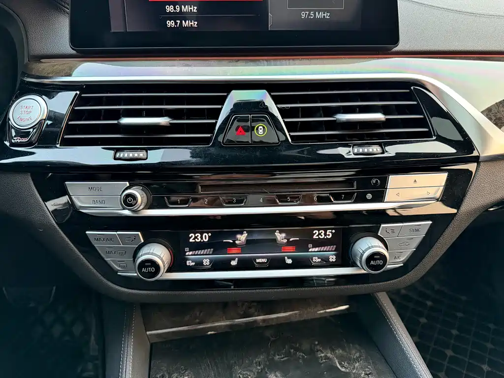 BMW 6 Series GT 2019 630i M Sports Package купить на сайте DeffCars