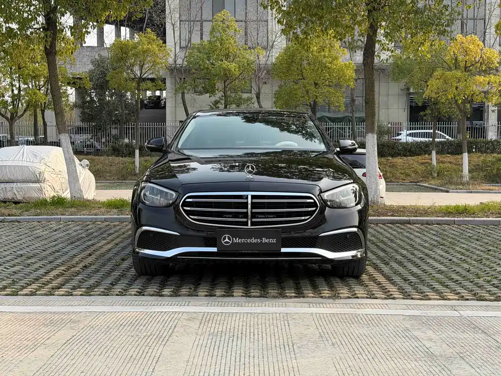 Mercedes-Benz E-Class 2023 E 300 L Fashion купить на сайте DeffCars