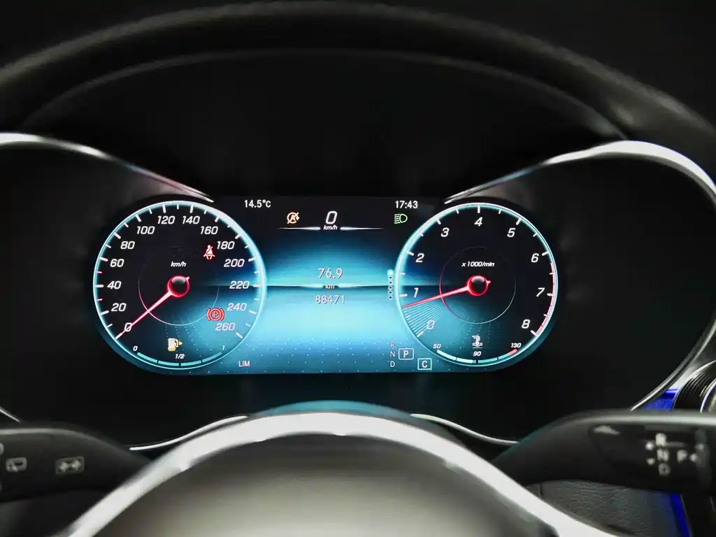 Mercedes-Benz GLC 2020 facelift GLC 260 L 4MATIC luxury model купить на сайте DeffCars