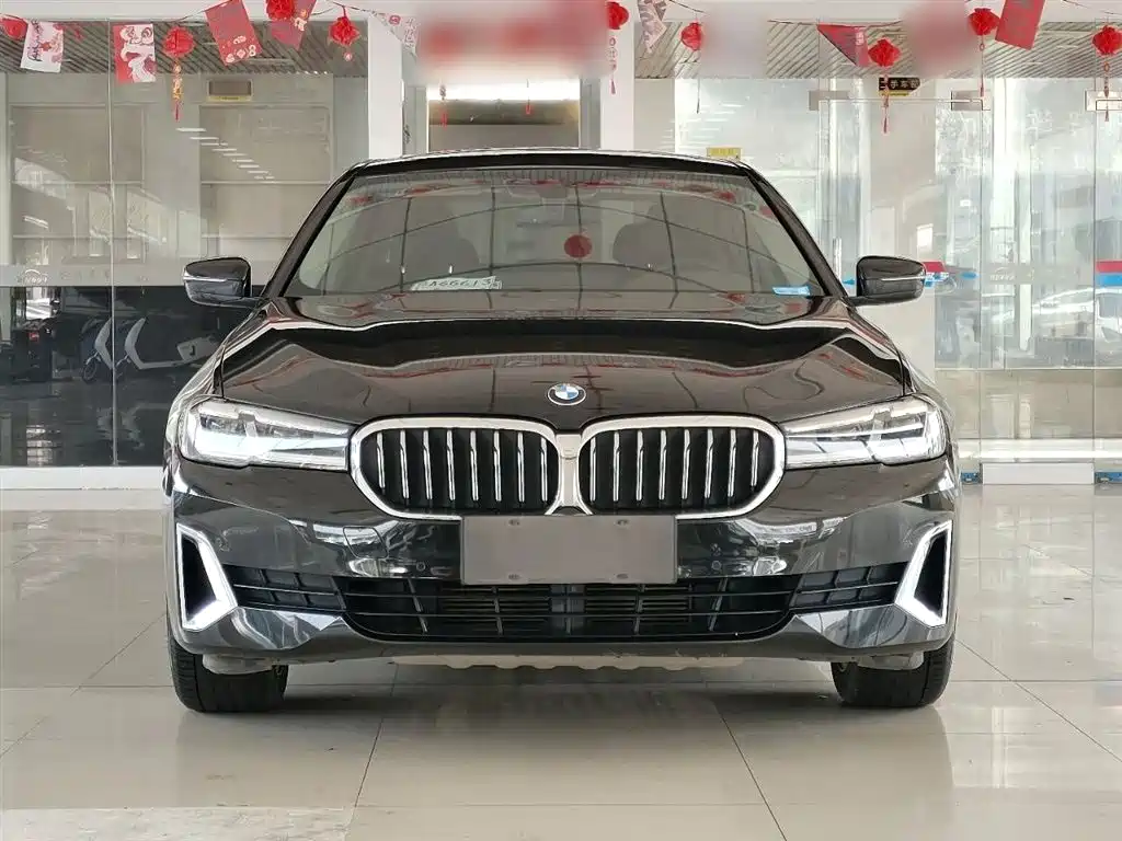 BMW 5 Series 2021 525Li Luxury Package купить на сайте DeffCars