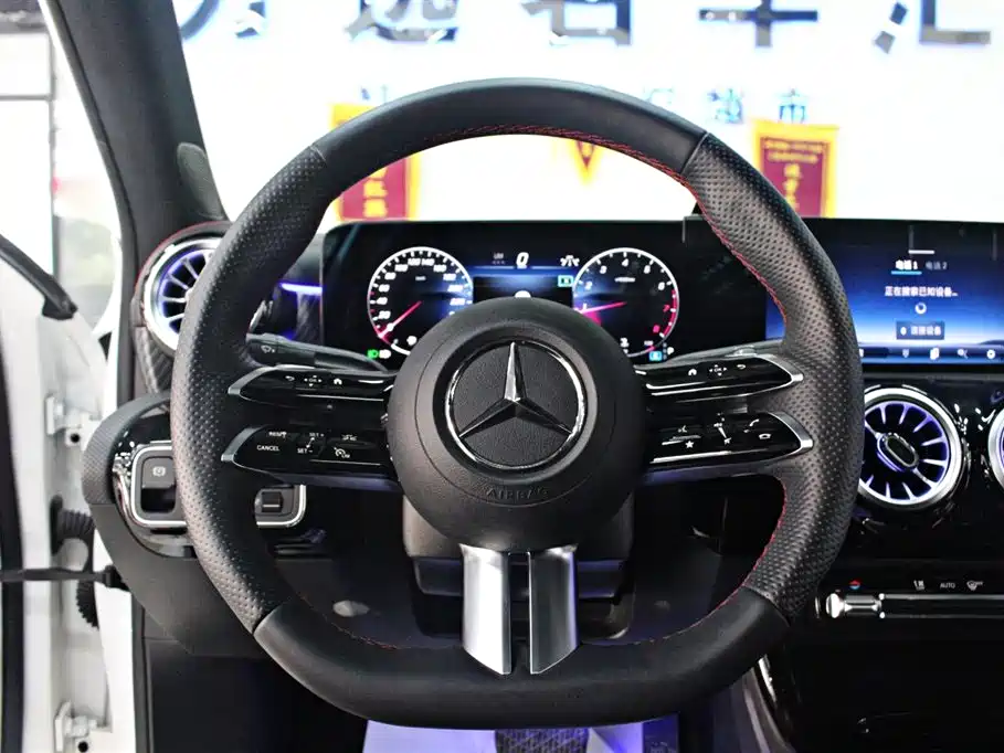Mercedes-Benz A-Class 2023 A 200 L Fashion Model купить на сайте DeffCars
