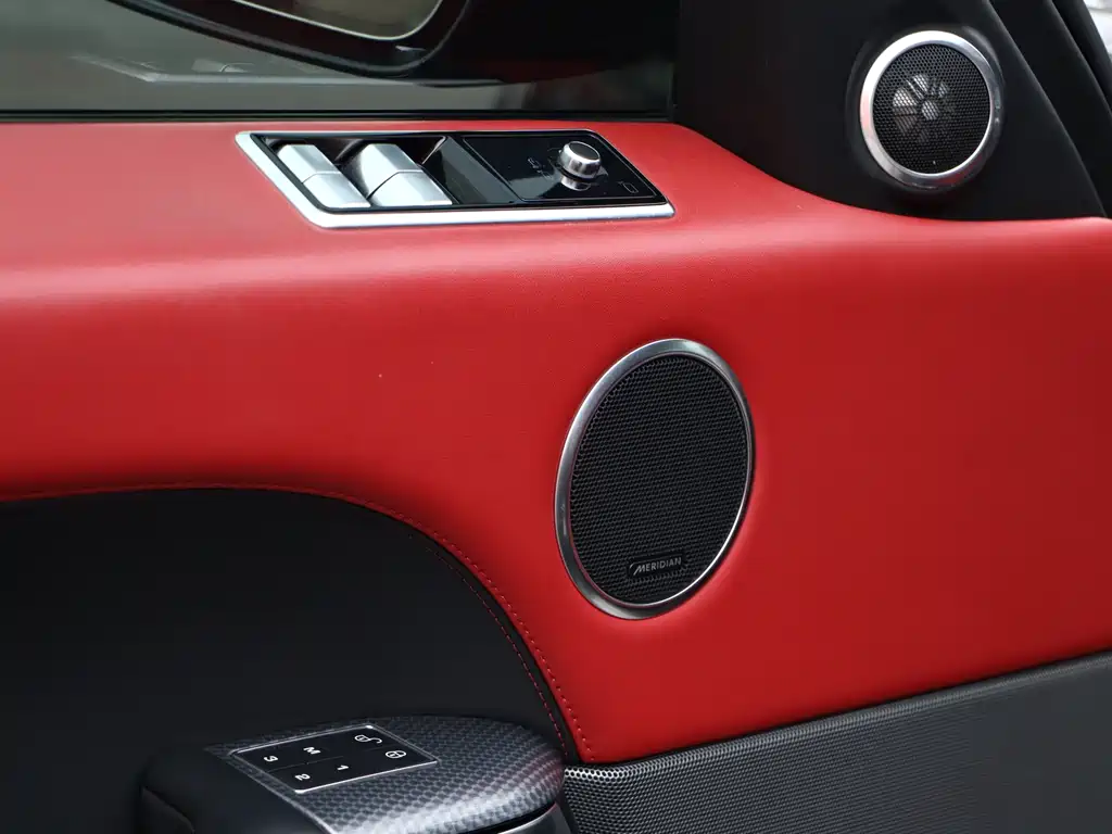 Range Rover Sport 2020 3.0 L6 HSE DYNAMIC купить на сайте DeffCars