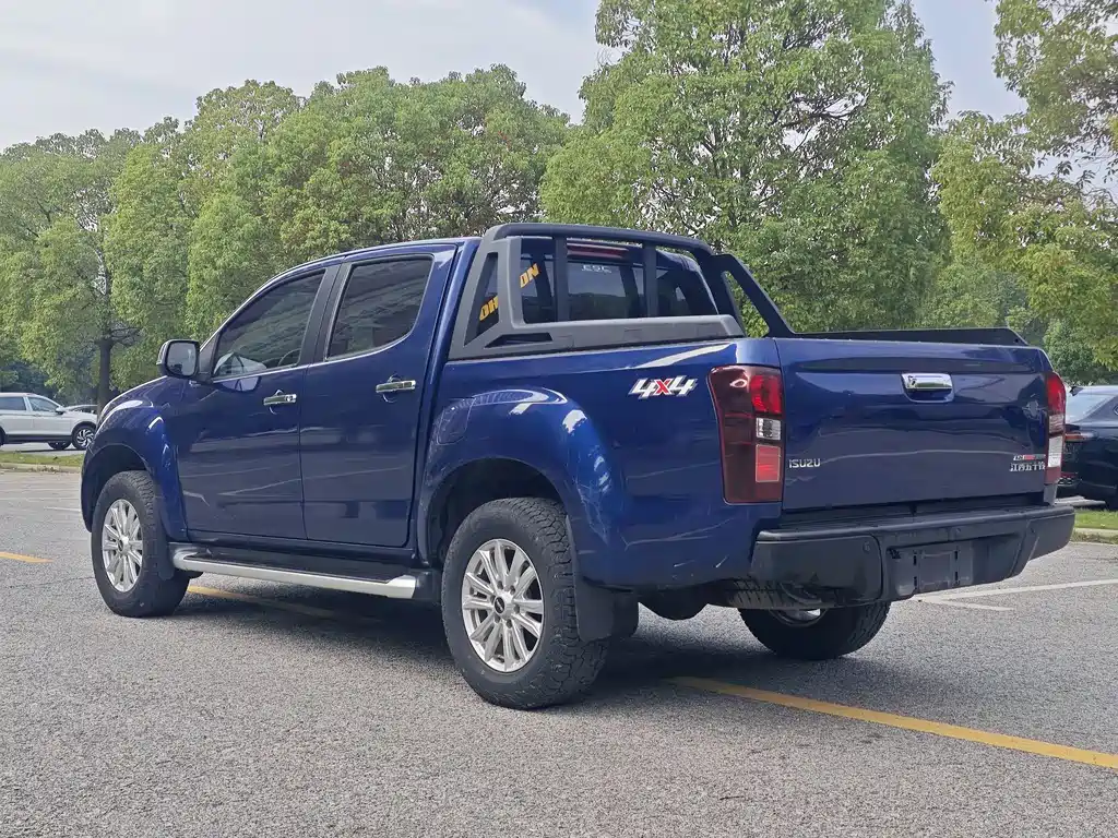 D-MAX 2021 1.9T automatic four-wheel drive diesel Global aggressive RZ4E купить на сайте DeffCars