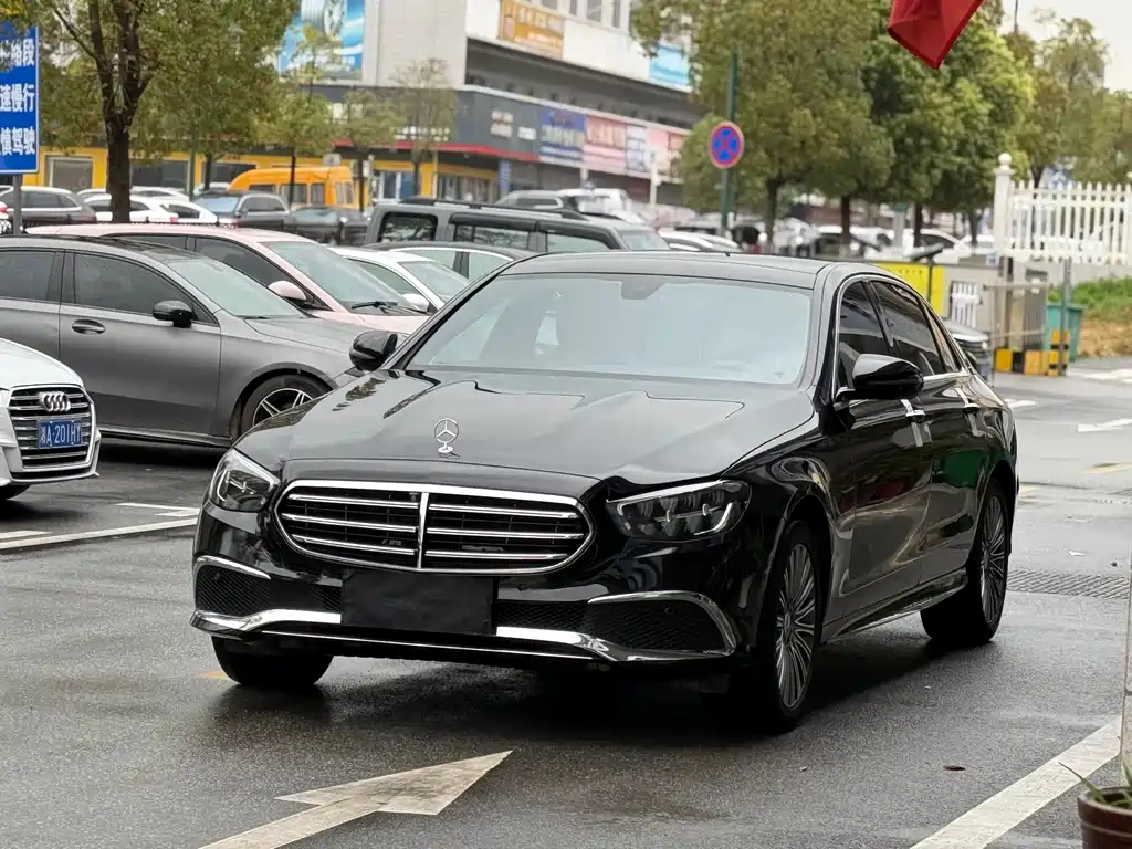Mercedes-Benz E-Class 2022 E 300 L Luxury Model купить на сайте DeffCars