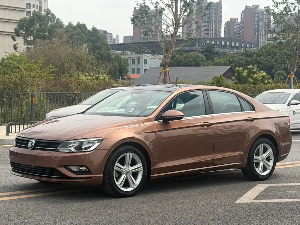 Lingdu 2015 280TSI DSG Comfort Edition купить на сайте DeffCars