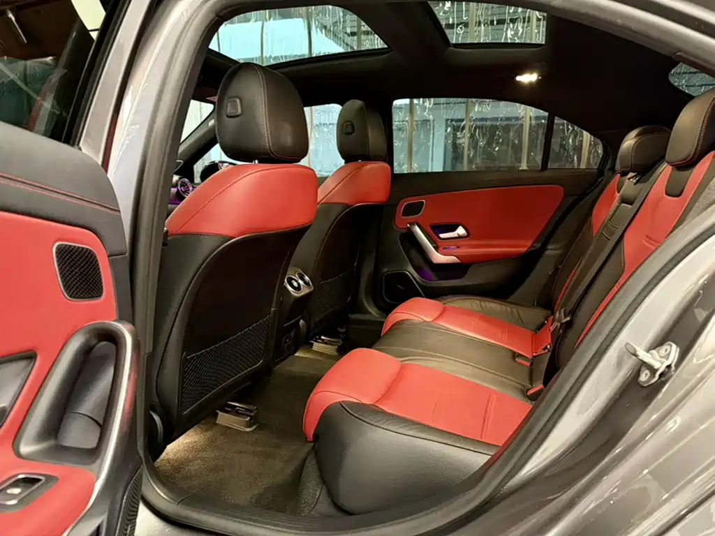 Mercedes-Benz A-Class AMG 2020 AMG A 35 L 4MATIC купить на сайте DeffCars