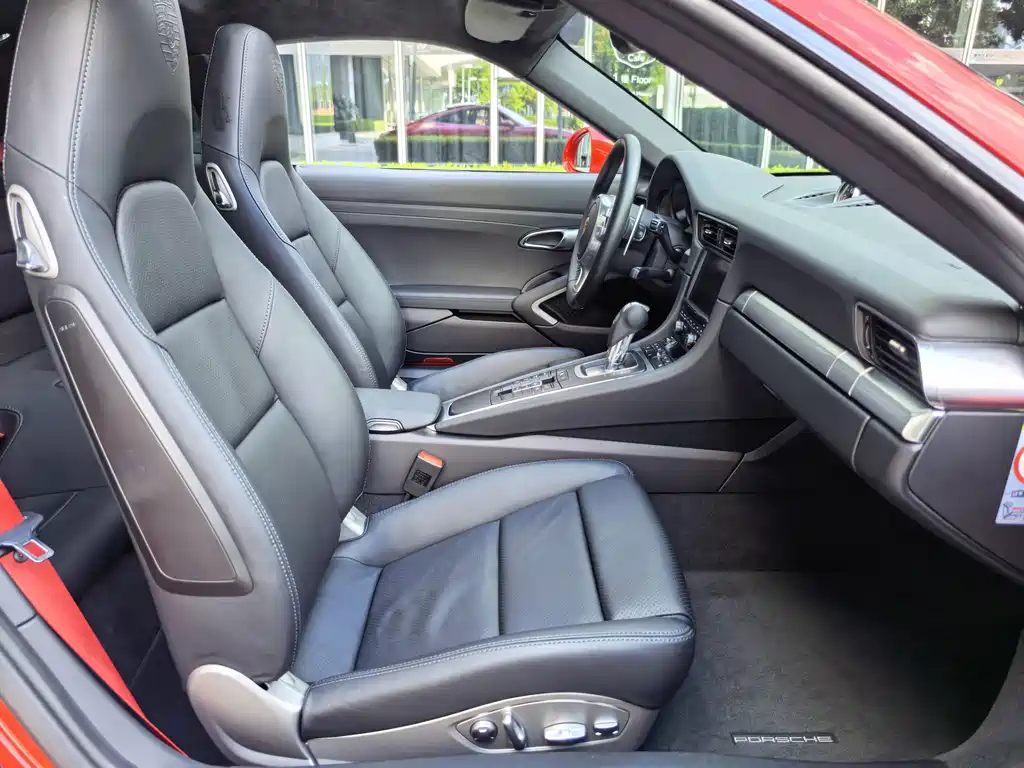 Porsche 911 2012 Carrera 3.4L купить на сайте DeffCars