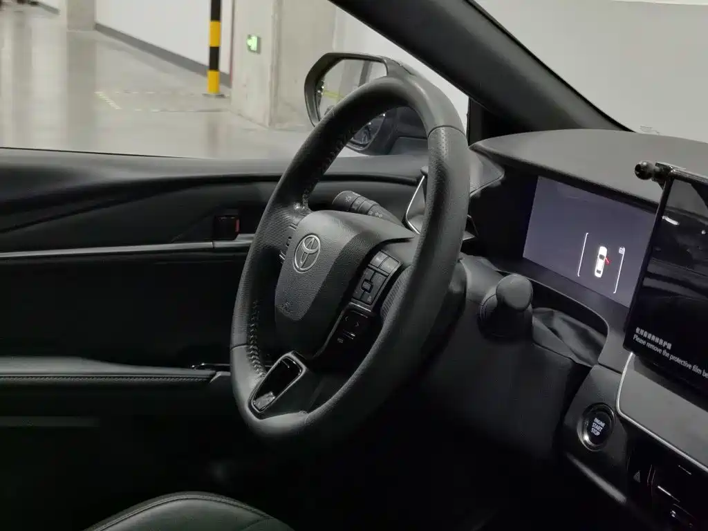 Camry 2024 2.0S Sport Edition купить на сайте DeffCars