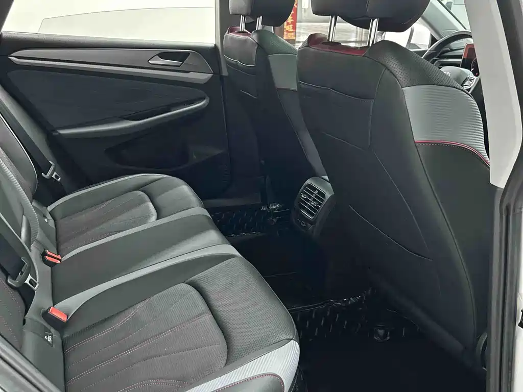 Lingdu 2023 Lingdu L 280TSI DSG Hot Edition купить на сайте DeffCars