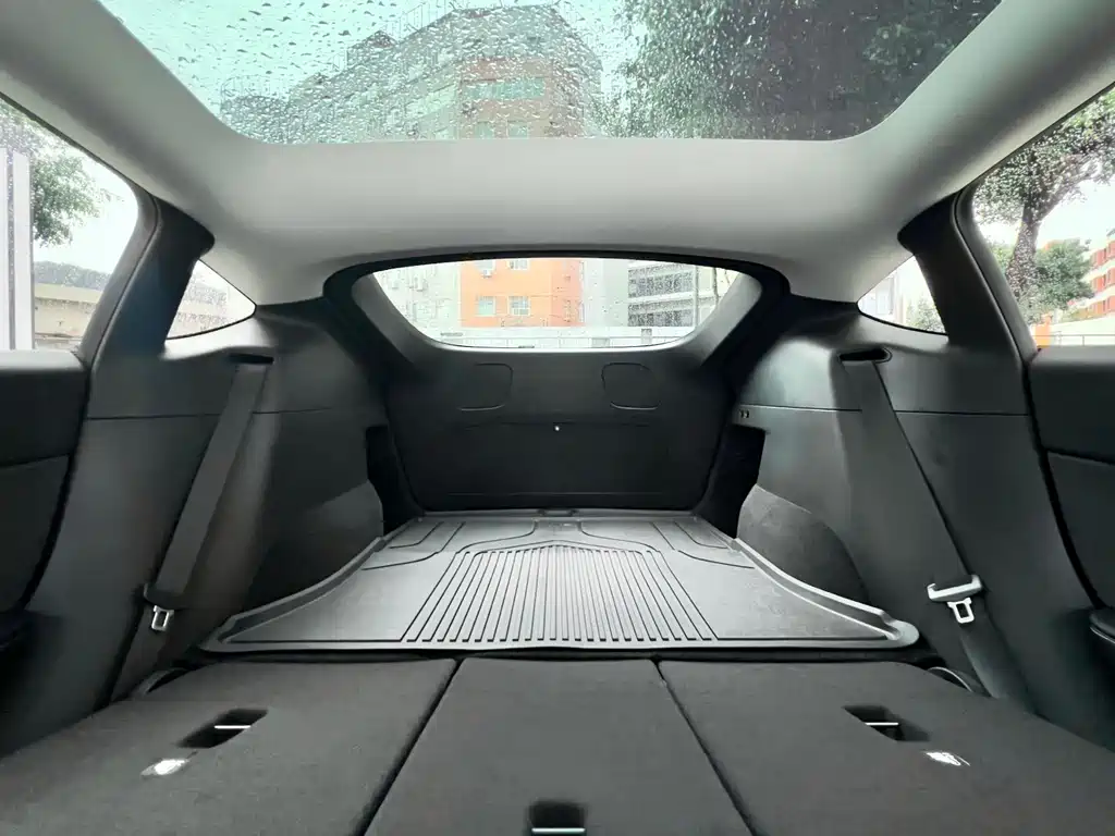 Model Y 2022 facelift, long-range all-wheel drive version купить на сайте DeffCars