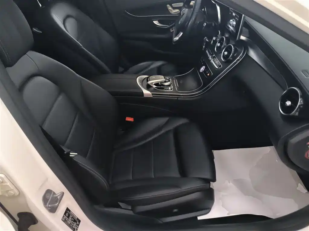 Mercedes-Benz C-Class 2018 C 200 L Sports Edition купить на сайте DeffCars