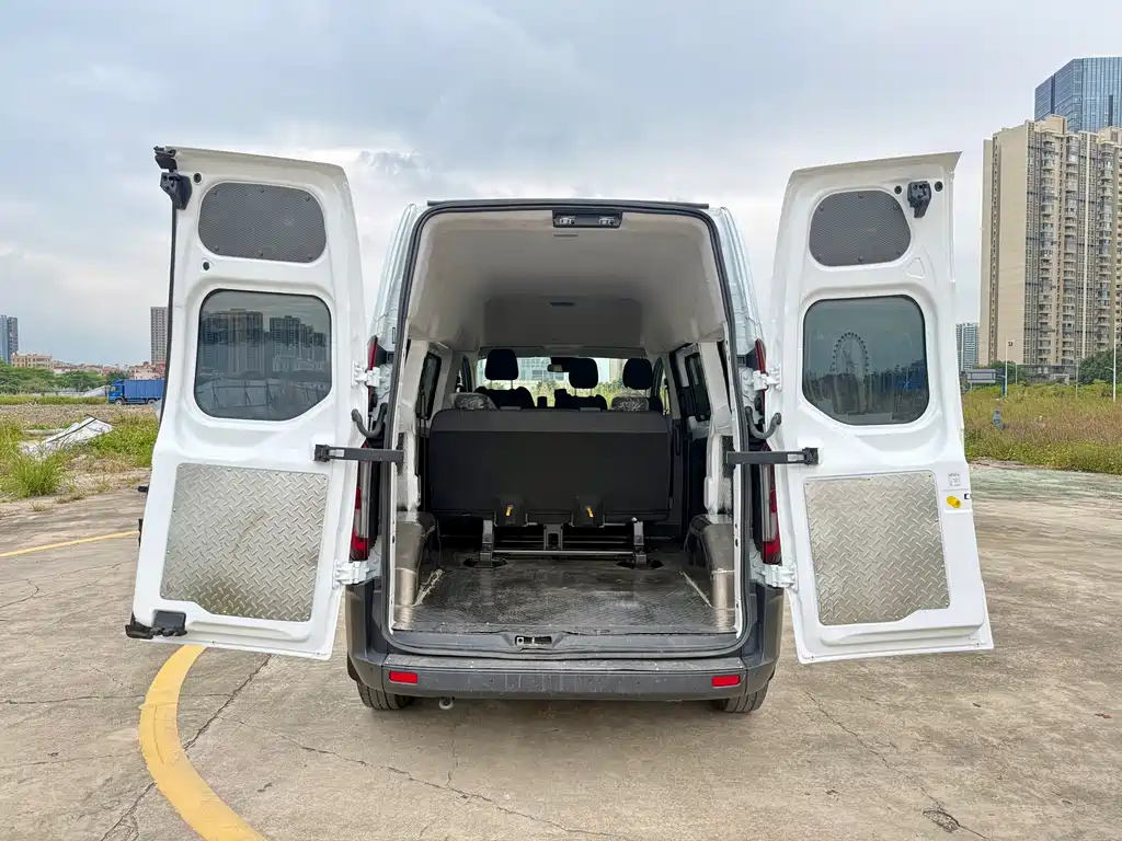 Transit 2023 2.0T diesel manual multi-functional commercial vehicle short-axle mid-roof 5/6 seats купить на сайте DeffCars