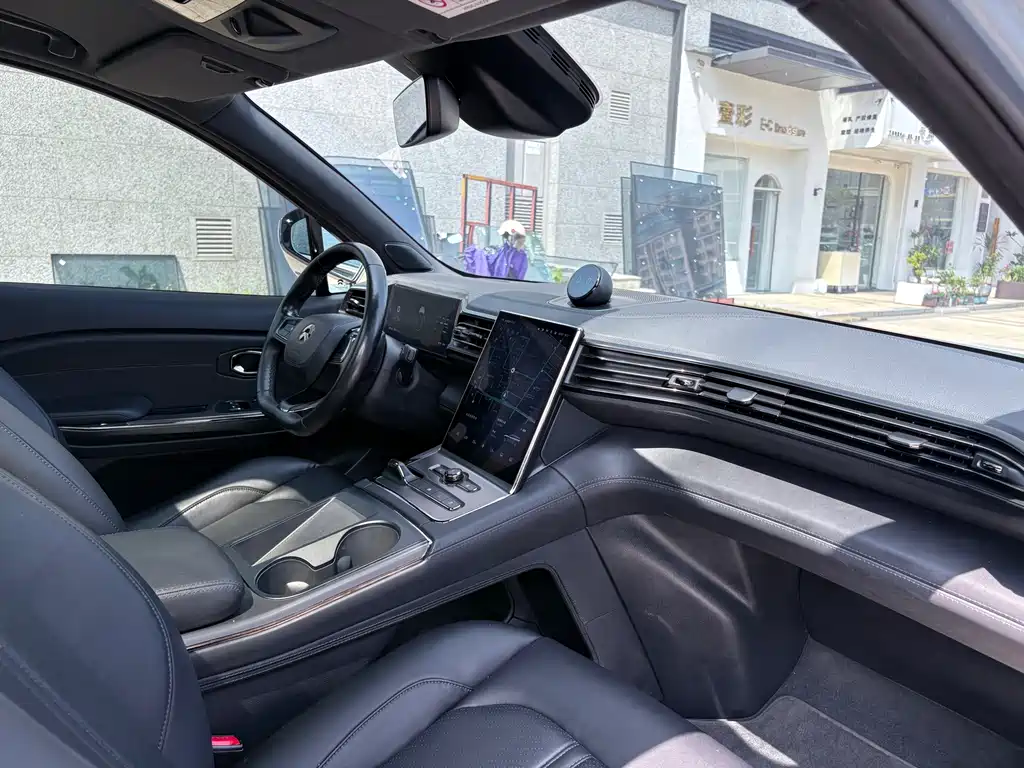 NIO ES6 2020 600KM Sports Edition купить на сайте DeffCars