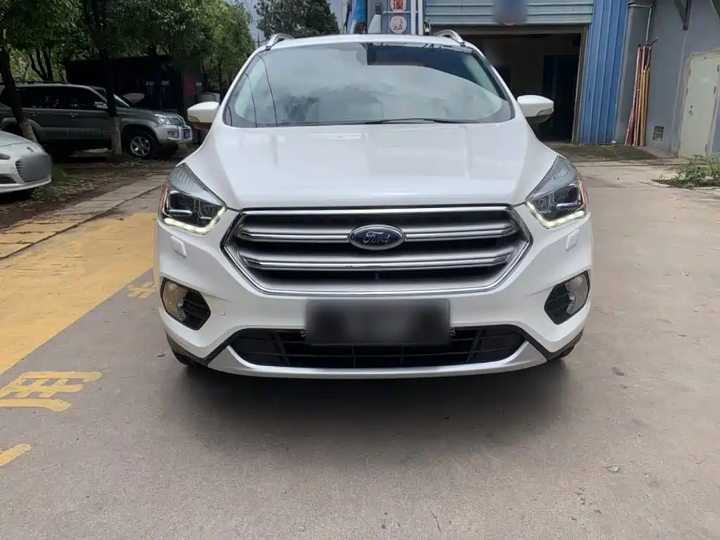 Kuga 2017款 EcoBoost 245 四驱豪翼型 купить на сайте DeffCars