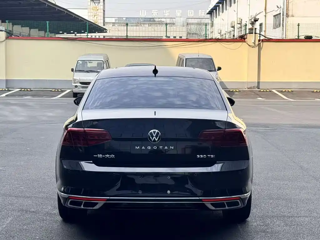 Magotan 2023 2 million commemorative edition 330TSI DSG luxury model купить на сайте DeffCars