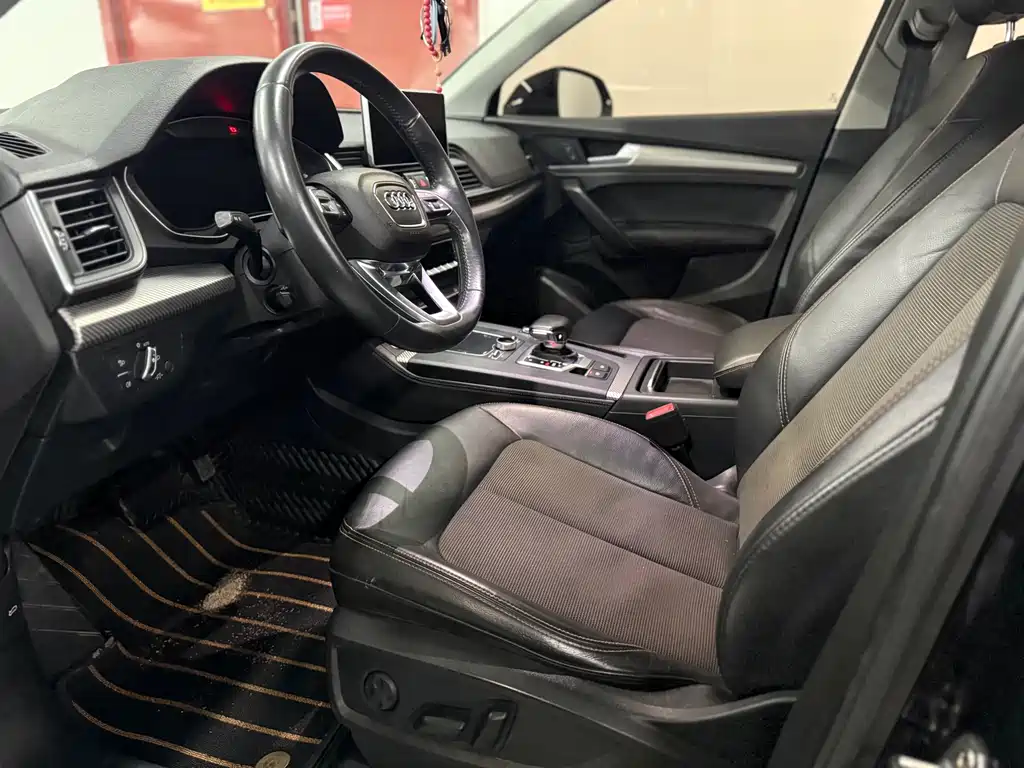 Audi Q5L 2018 45 TFSI Exclusive Fashion Model National VI купить на сайте DeffCars