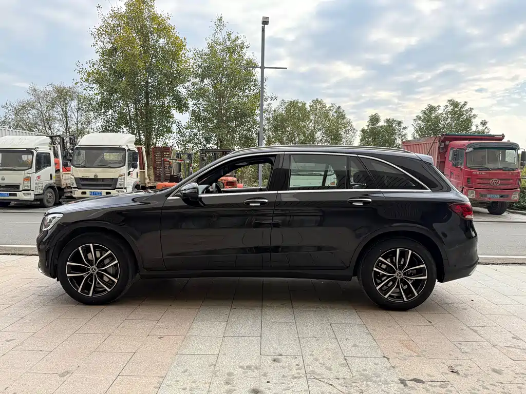 Mercedes-Benz GLC 2021 GLC 260 L 4MATIC luxury model купить на сайте DeffCars