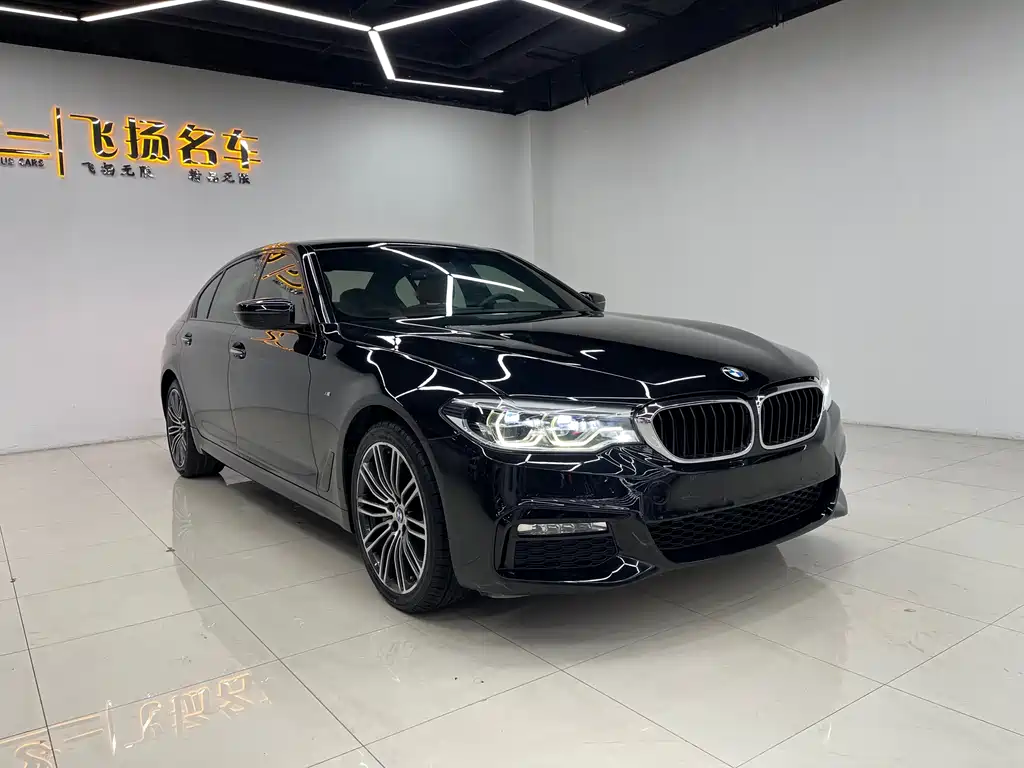 BMW 5 Series 2018 facelift 530Li leading M sports package купить на сайте DeffCars